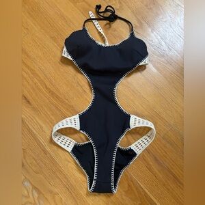 Victoria's Secret Surf Crochet Monokini Swimsuit in Black Size M Medium